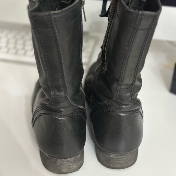 Steve Madden Troopa boots - Picture 4 of 5